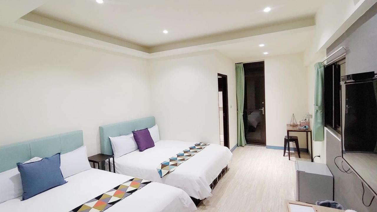 羅東夜市舒果shugo B&B 近清溝夜市 國旅卡特約店 配合手作早餐店及租車行 Luodong Extérieur photo