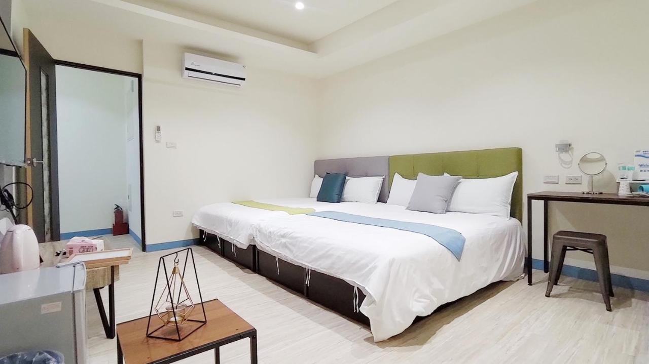 羅東夜市舒果shugo B&B 近清溝夜市 國旅卡特約店 配合手作早餐店及租車行 Luodong Extérieur photo